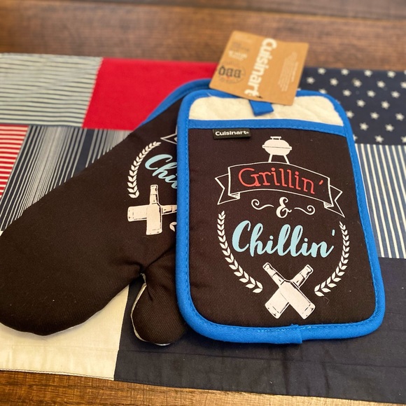 Grillin & Chillin Kitchen Linen & Decor Bundle - Picture 5 of 16